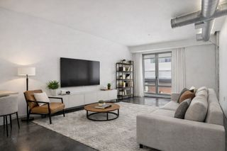 9 Medford St 210, Somerville, MA 02143