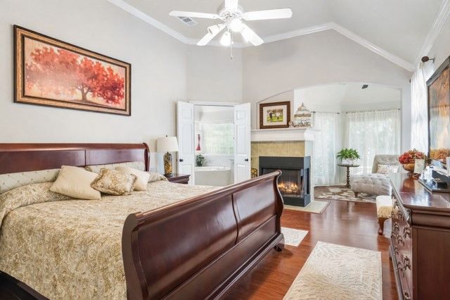 6908 Winthorp Drive, Arlington, TX 76001