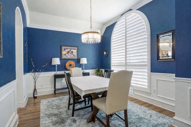 6908 Winthorp Drive, Arlington, TX 76001