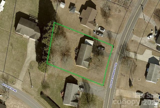 4445 Sulphur Springs Road NE, Hickory, NC 28601