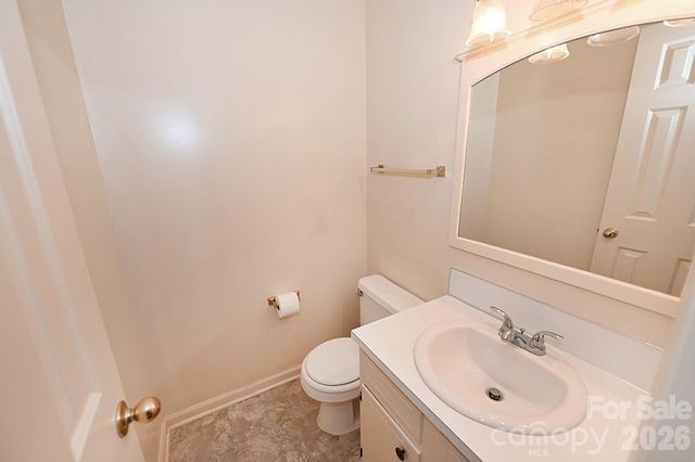 4445 Sulphur Springs Road NE, Hickory, NC 28601