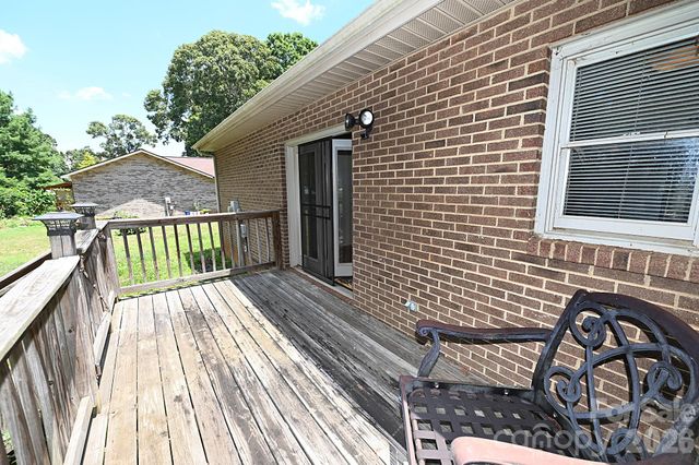 4445 Sulphur Springs Road NE, Hickory, NC 28601