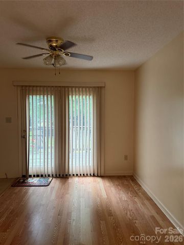 4445 Sulphur Springs Road NE, Hickory, NC 28601