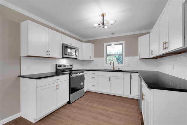 221 Greenland Road, Anderson, SC 29626