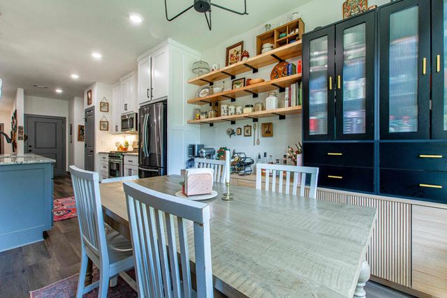 2691 Juniper Drive, Benton, AR 72019