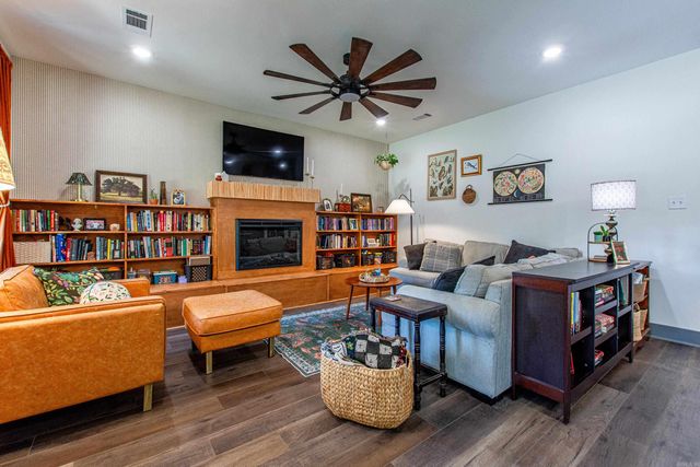 2691 Juniper Drive, Benton, AR 72019