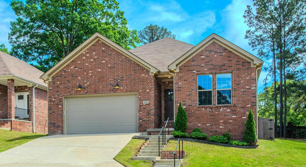 2691 Juniper Drive, Benton, AR 72019