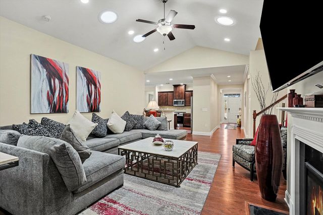 962 Henry James Dr., Myrtle Beach, SC 29579