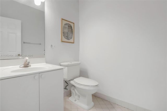 1042 Bluewood Ter 1042, Weston, FL 33327