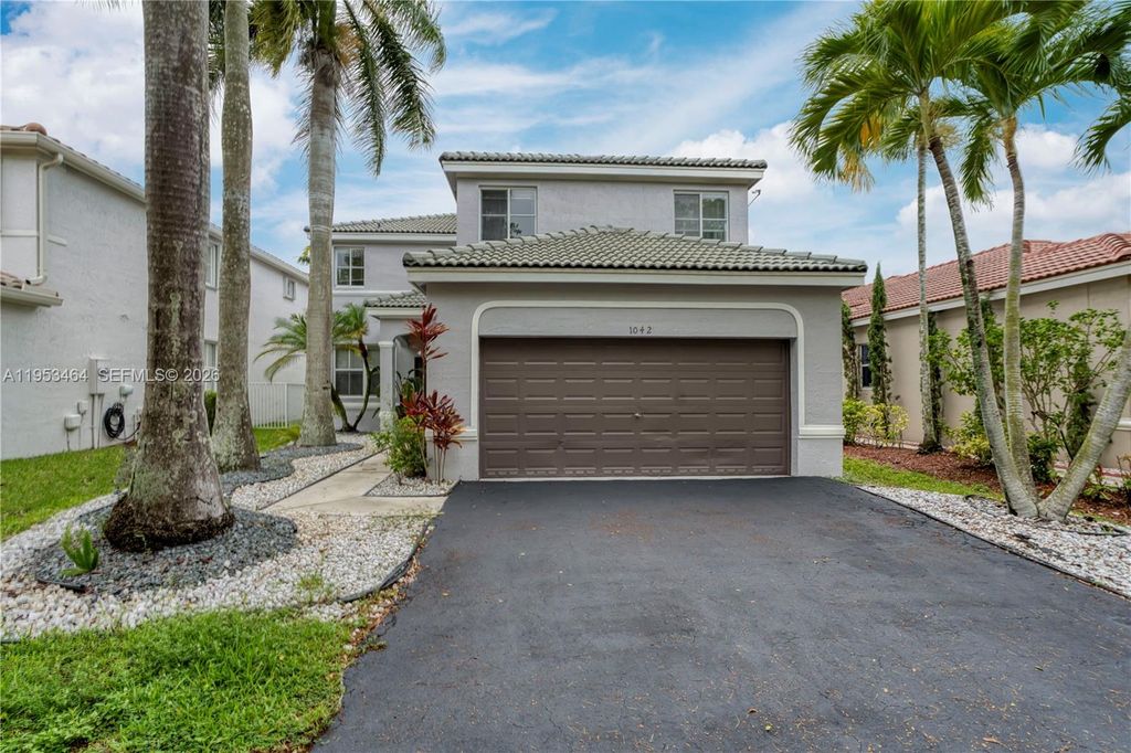 1042 Bluewood Ter 1042, Weston, FL 33327