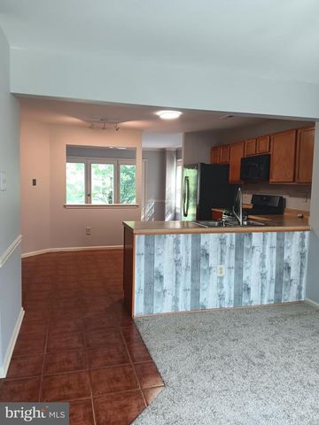 27 KANON CT, Newtown, PA 18940