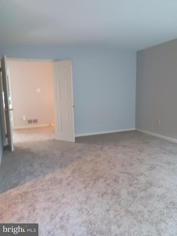 27 KANON CT, Newtown, PA 18940