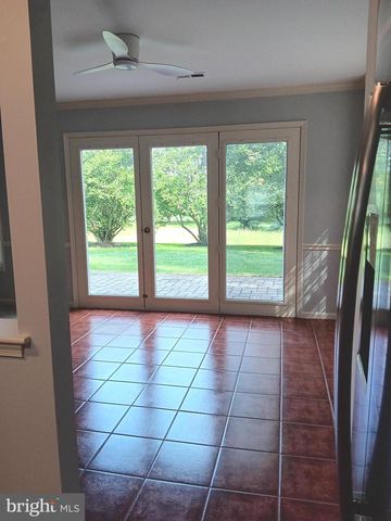 27 KANON CT, Newtown, PA 18940
