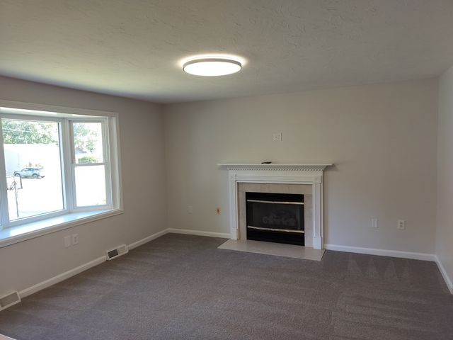 44 Jonathan Way, Taunton, MA 02780