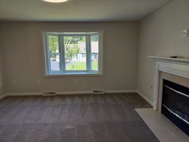 44 Jonathan Way, Taunton, MA 02780