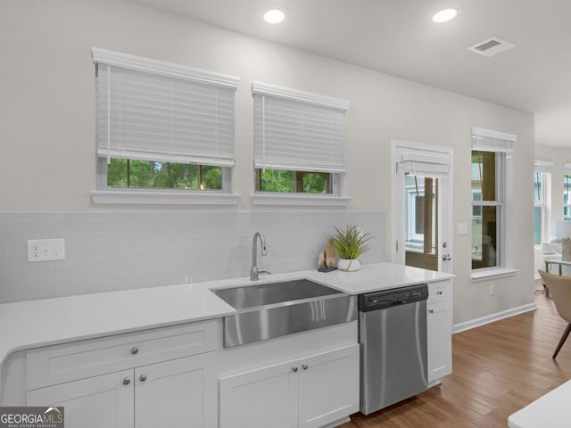 591 Saltbox Lane, Mcdonough, GA 30252