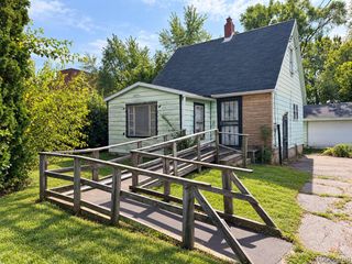 1177 N Cornell Avenue, Flint, MI 48505