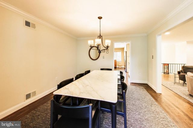 3300 CLEARWOOD CT, Falls Church, VA 22042