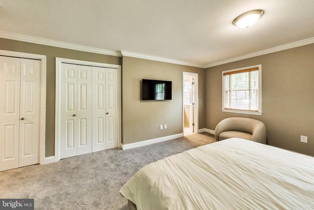 3300 CLEARWOOD CT, Falls Church, VA 22042