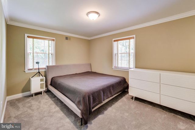 3300 CLEARWOOD CT, Falls Church, VA 22042