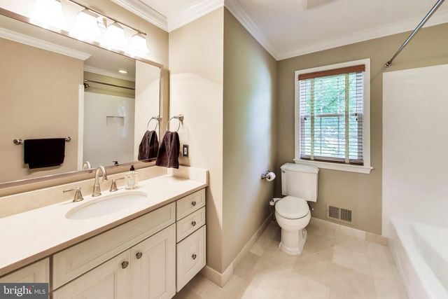 3300 CLEARWOOD CT, Falls Church, VA 22042