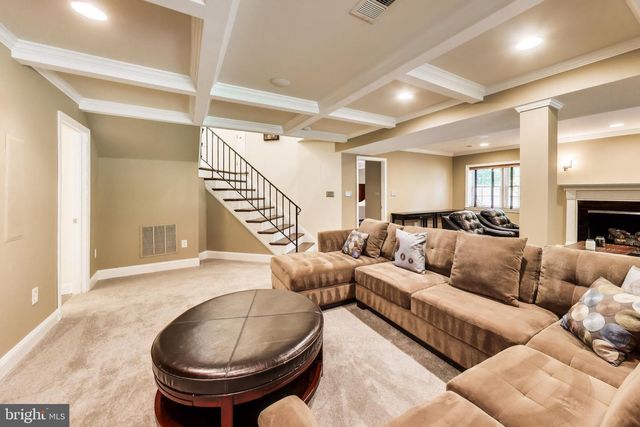 3300 CLEARWOOD CT, Falls Church, VA 22042