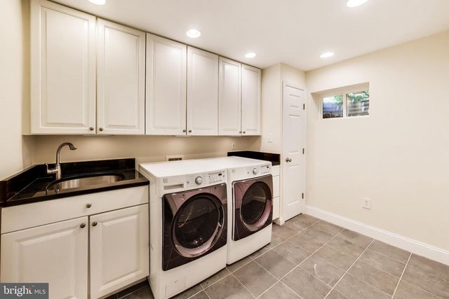 3300 CLEARWOOD CT, Falls Church, VA 22042
