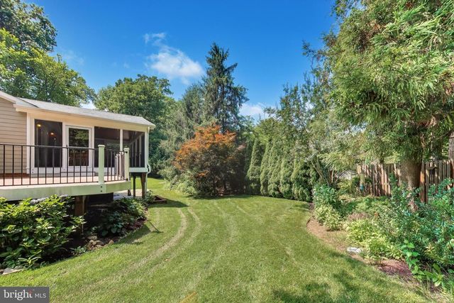 3300 CLEARWOOD CT, Falls Church, VA 22042
