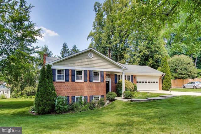 3300 CLEARWOOD CT, Falls Church, VA 22042