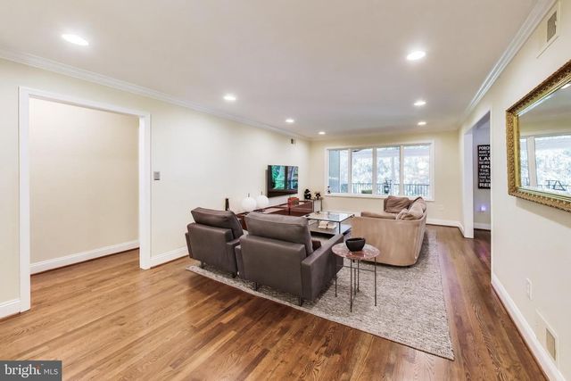 3300 CLEARWOOD CT, Falls Church, VA 22042