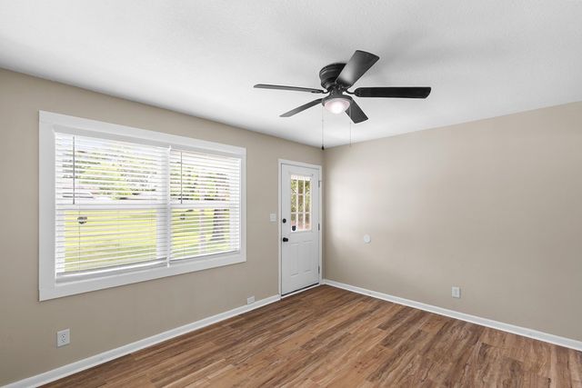 4020 Hodgesville Road, Dothan, AL 36301