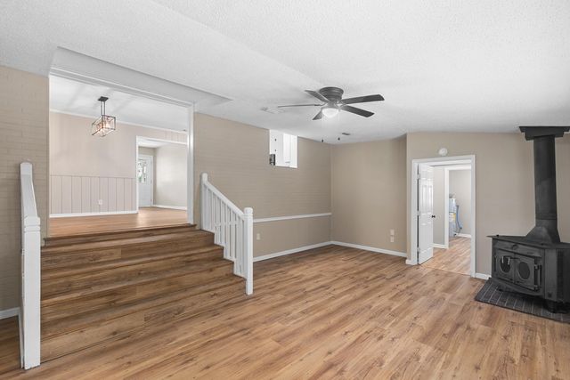 4020 Hodgesville Road, Dothan, AL 36301