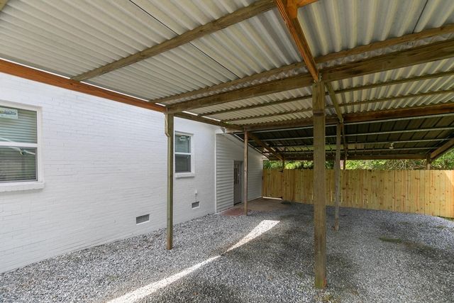 4020 Hodgesville Road, Dothan, AL 36301