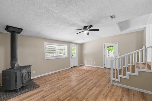 4020 Hodgesville Road, Dothan, AL 36301
