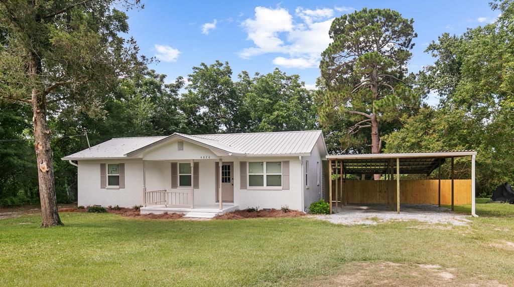 4020 Hodgesville Road, Dothan, AL 36301