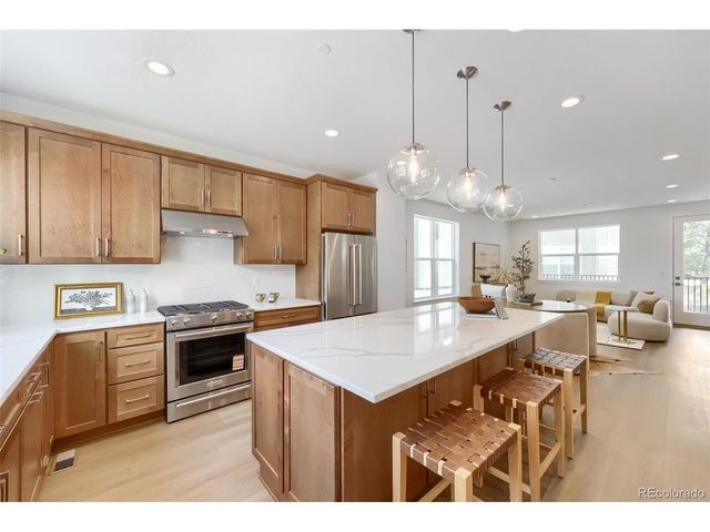 11002 E Hinsdale Cir, Centennial, CO 80112