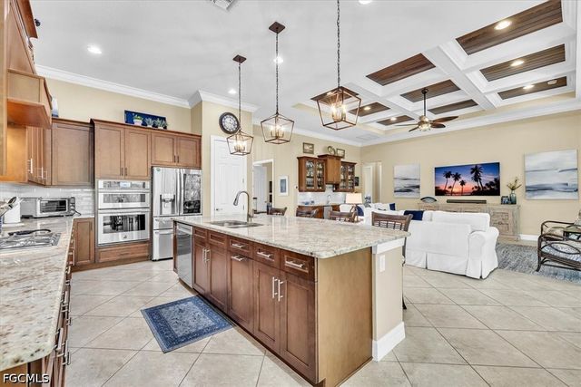 13741 Woodhaven CIR, Fort Myers, FL 33905
