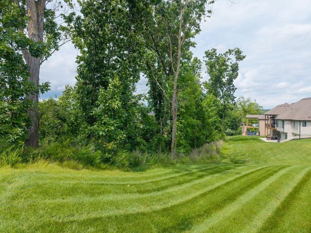 7337 SELLA CT, Columbia, MO 65203