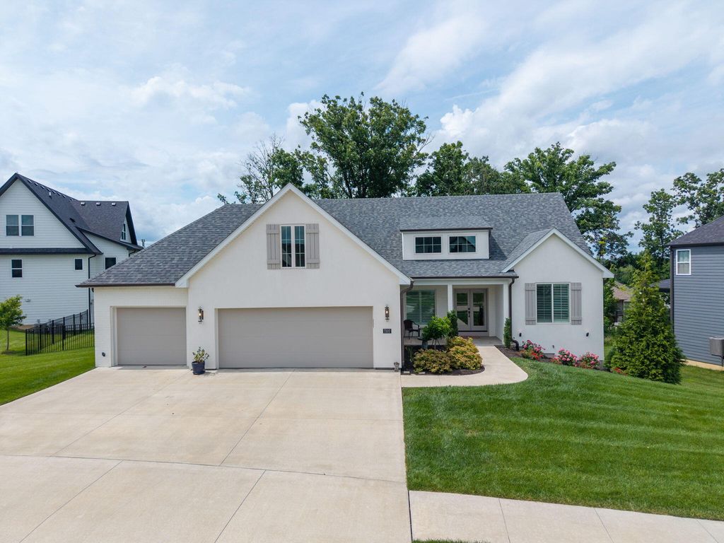 7337 SELLA CT, Columbia, MO 65203