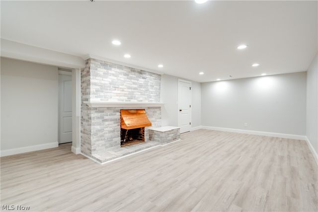 30009 Ednil Drive, Bay Village, OH 44140