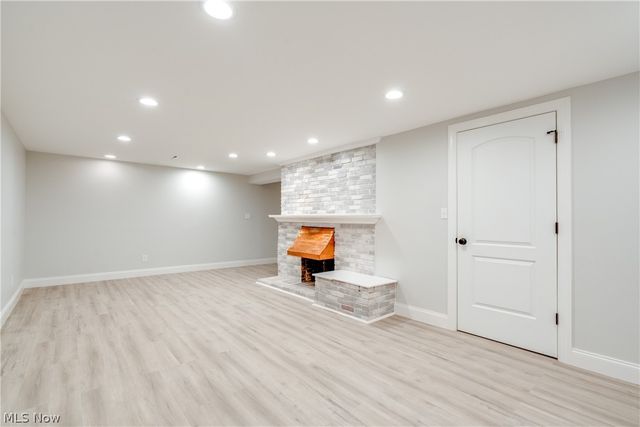 30009 Ednil Drive, Bay Village, OH 44140