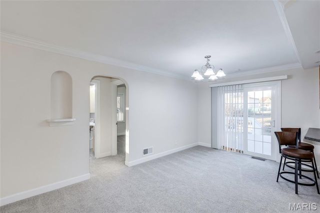 615 Reavis Barracks Road, St Louis, MO 63125