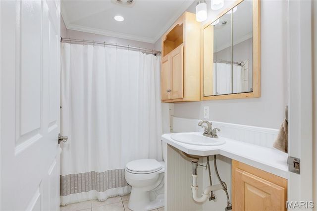 615 Reavis Barracks Road, St Louis, MO 63125