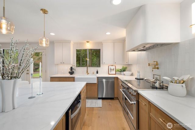 32433 194th Avenue SE, Kent, WA 98042