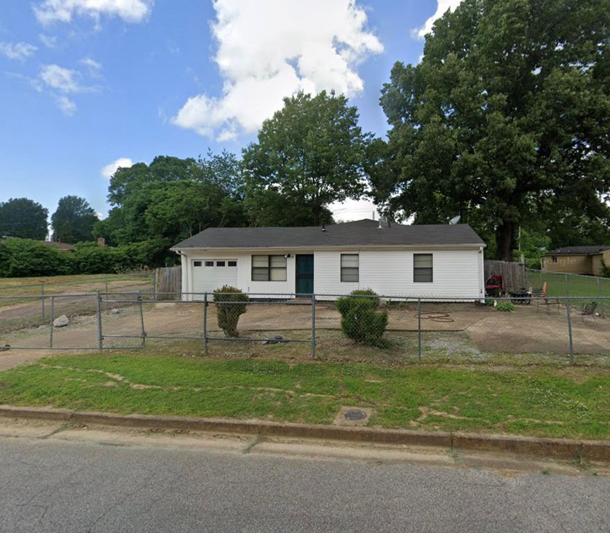 386 MCFARLAND DR, Memphis, TN 38109