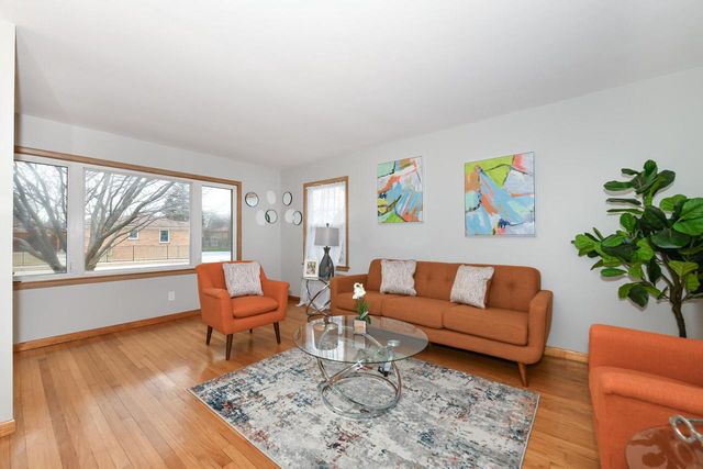 2207 Hamilton AVENUE, Racine, WI 53403