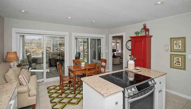 4231 Stone Brooke Road, Ames, IA 50010