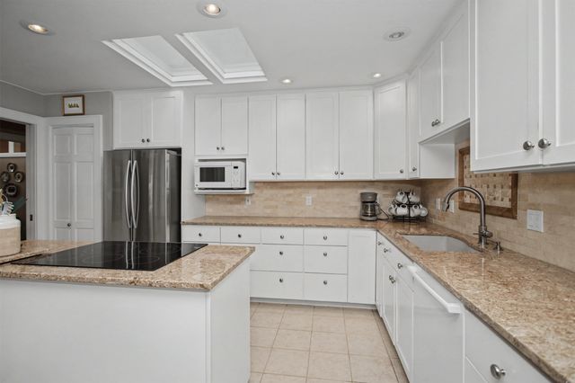 4231 Stone Brooke Road, Ames, IA 50010