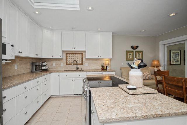 4231 Stone Brooke Road, Ames, IA 50010