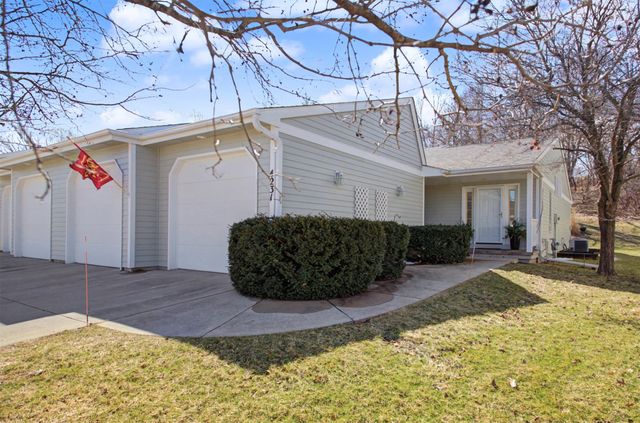 4231 Stone Brooke Road, Ames, IA 50010